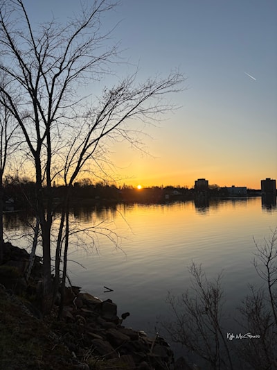 Friday Morning Walk - May 9, 2025  #greatstarttotheday #sunrise #sunriseoftheday #sunriselover