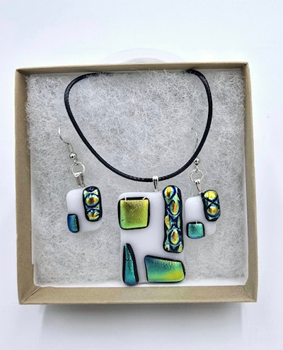 Photo by: Incandescence Glass Studios