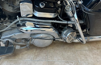 Notice the small pedal behind the shifter? It was used to activate the siren.