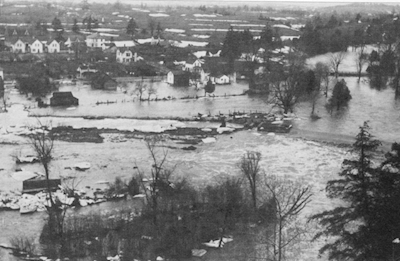 Spring flood in Glen Williams -- 1912 Photo Credit: Dills Collection