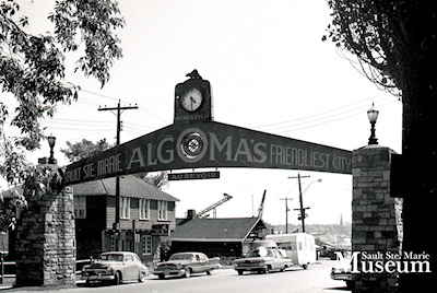 Original Rotary Arch, view of north side of arch. c.1962