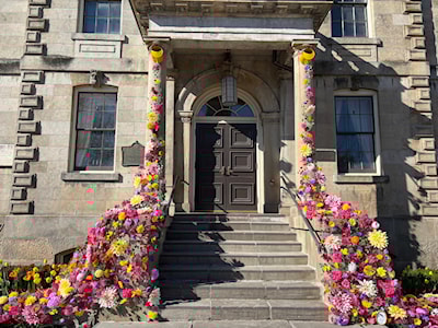 NOTL in BLOOM at Pillar and Post and along Queen Street Four Days